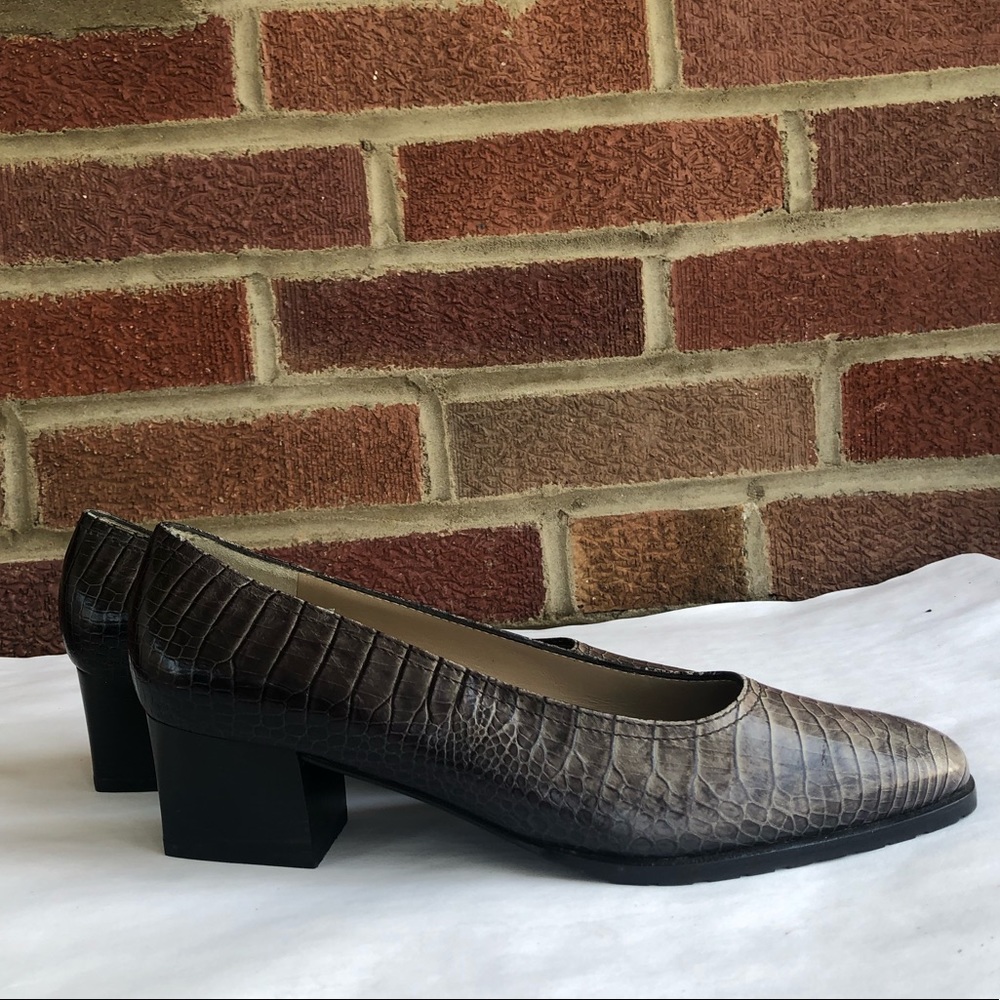 Salvatore Ferragano Printed Leather Heels